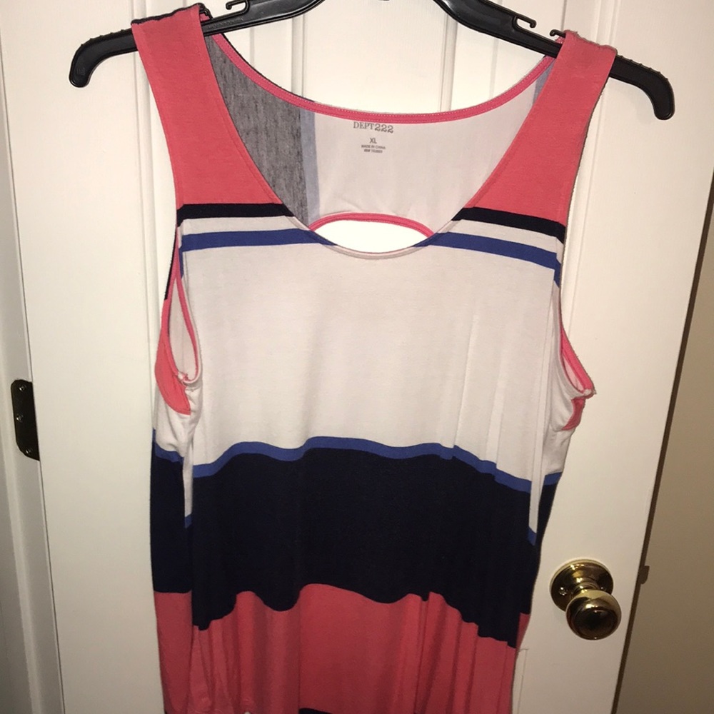 Size XL dept. 222 tank